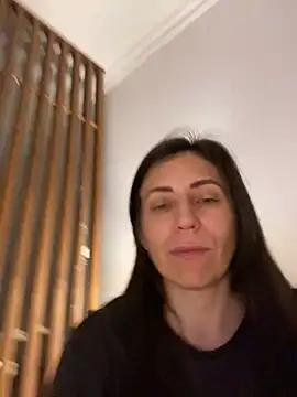 Snapshot of HotyWinter chatting on 09.23.25 HotyWinter online show from 09.23.25