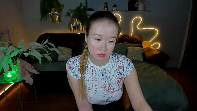 PollyOcean online show from 12.22.24