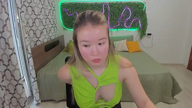 PollyOcean online show from 03.14.25