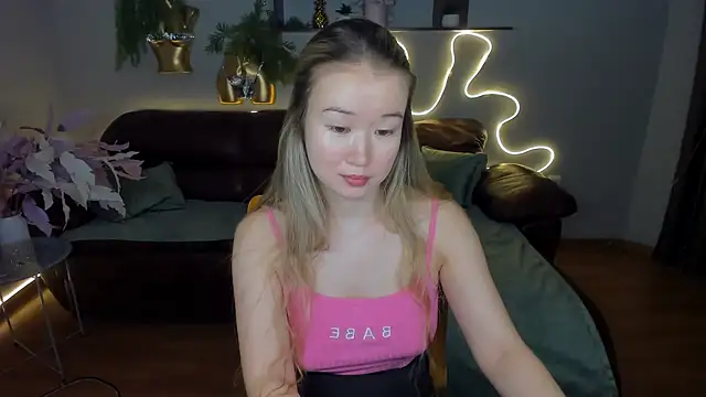 PollyOcean online show from 03.20.25