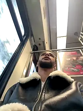 Snapshot of Lionayowe chatting on 11.01.25 Lionayowe online show from 11.01.25