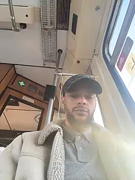 Lionayowe online show from 03.21.26