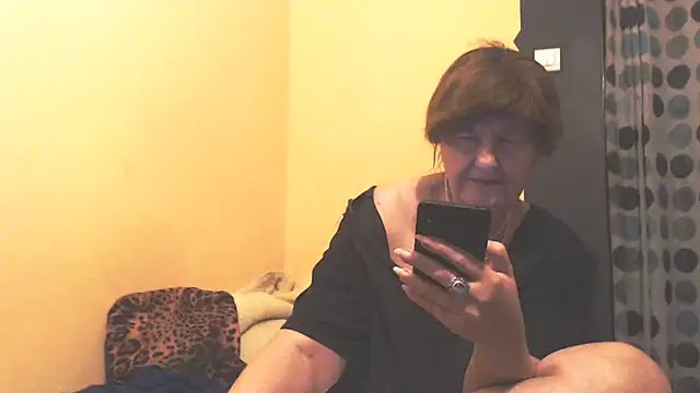 MioritaHard online show from 04.14.26