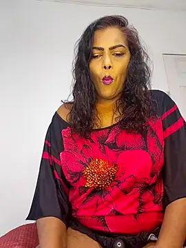 MySweetBitch143 online show from 06.19.26