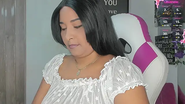 paola ih online show from 12.11.24