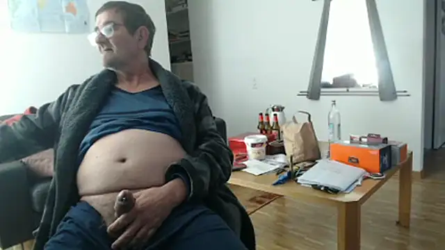 Snapshot of silvio-aus-luzern-CH chatting on 03.30.26 silvio-aus-luzern-CH online show from 03.30.26