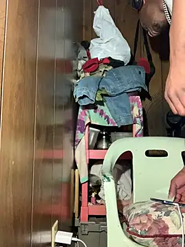 Snapshot of Tristris100 chatting on 12.10.24 Tristris100 online show from 12.10.24