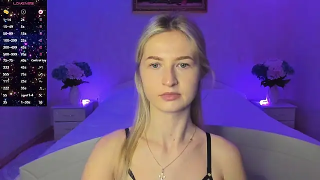 AnnaCarrera online show from 12.18.25