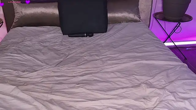TiffanyRoxx online show from 02.13.25