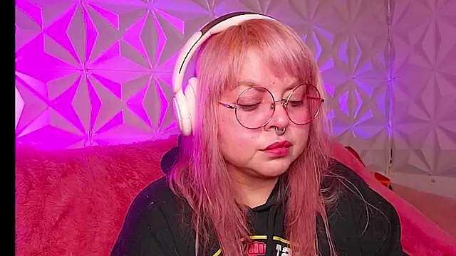 Satyn doll online show from 01.11.26