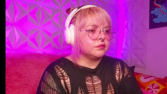 Satyn doll online show from 01.17.26