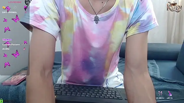 karen sofia  online show from 09.29.25