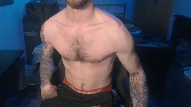 SexxxyLouis online show from 12.30.24