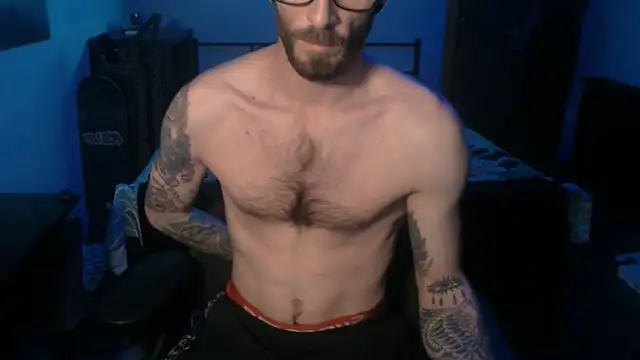 SexxxyLouis online show from 12.31.24