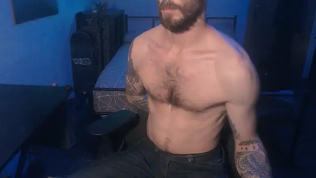 SexxxyLouis online show from 01.07.25