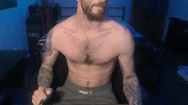 SexxxyLouis online show from 01.08.25