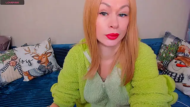 EllenMoore online show from 12.17.25