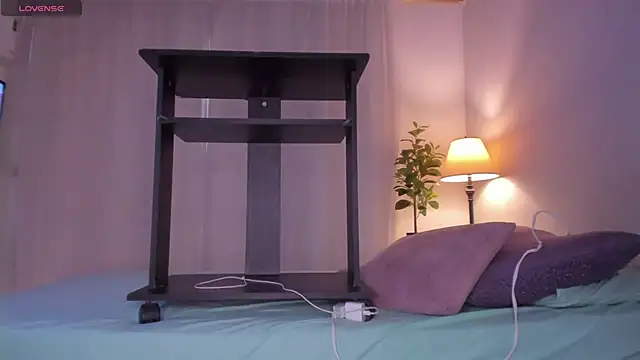 Secret chells online show from 01.09.25