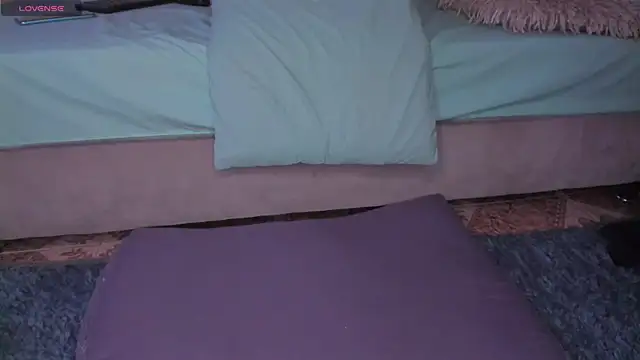 Secret chells online show from 02.03.25