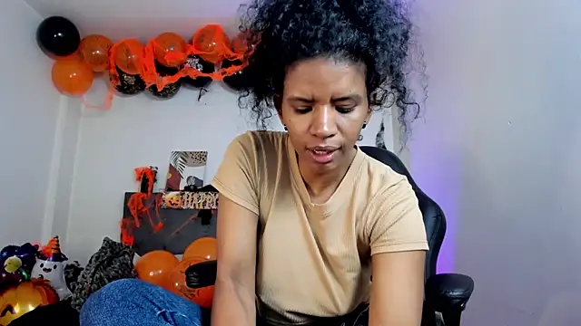 Ellie Alves online show from 10.25.25