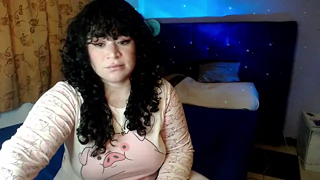 ANGELIQUE KLANE online show from 10.01.25