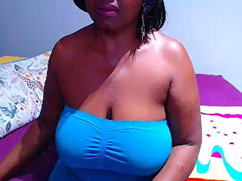 BootyliciousAssxxx online show from 12.04.24