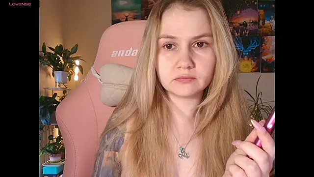 GoodWitch  online show from 10.02.25