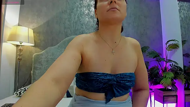 LisaCroft online show from 02.05.26