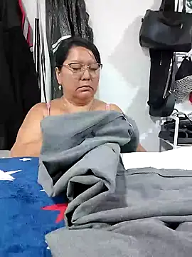 Brenda Berck  online show from 02.12.25