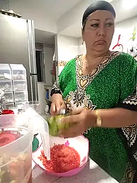 Snapshot of Brenda_Berck_ chatting on 04.10.26 Brenda Berck online show from 04.10.26