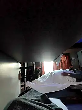 devil43521 online show from 12.23.25