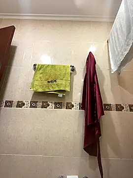 Fancyxlove online show from 10.30.25