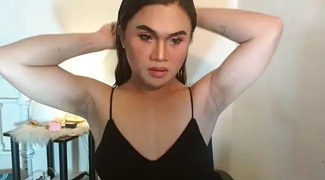 Snapshot of JustineBIGCUM chatting on 12.16.24 JustineBIGCUM online show from 12.16.24