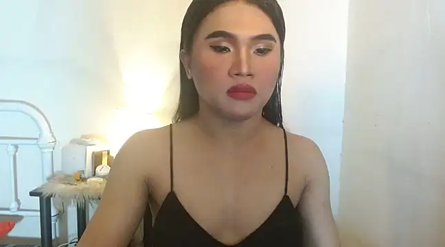 Snapshot of JustineBIGCUM chatting on 01.25.25 JustineBIGCUM online show from 01.25.25