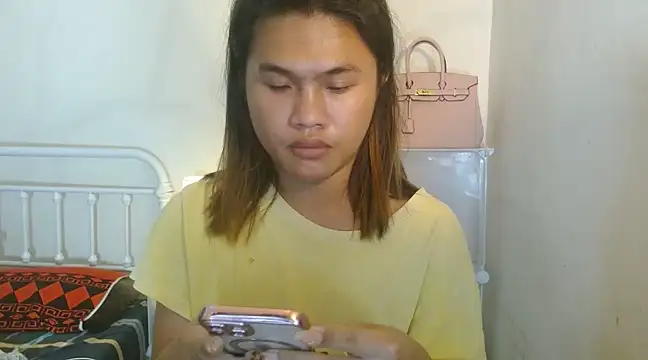 Snapshot of JustineBIGCUM chatting on 02.02.25 JustineBIGCUM online show from 02.02.25