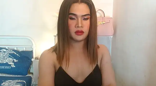 Snapshot of JustineBIGCUM chatting on 02.26.25 JustineBIGCUM online show from 02.26.25