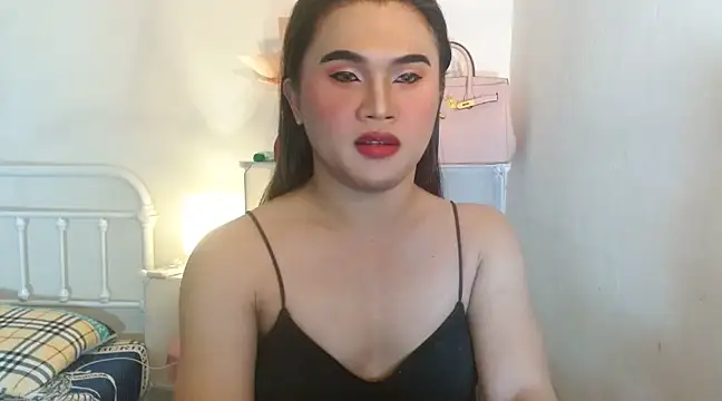 Snapshot of JustineBIGCUM chatting on 03.02.25 JustineBIGCUM online show from 03.02.25