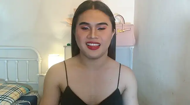 Snapshot of JustineBIGCUM chatting on 03.02.25 JustineBIGCUM online show from 03.02.25