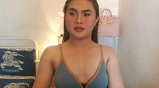 Snapshot of JustineBIGCUM chatting on 03.16.25 JustineBIGCUM online show from 03.16.25