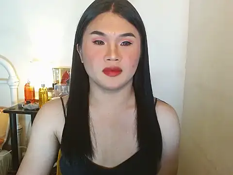 Snapshot of JustineBIGCUM chatting on 10.14.25 JustineBIGCUM online show from 10.14.25