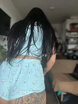 Snapshot of samisamsx chatting on 01.15.26 samisamsx online show from 01.15.26