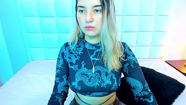 Snapshot of teresasroom_ chatting on 02.12.25 teresasroom online show from 02.12.25