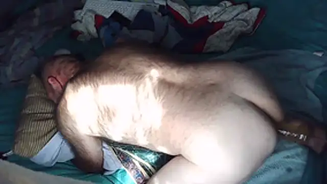 Snapshot of k-dong chatting on 11.04.25 k-dong online show from 11.04.25