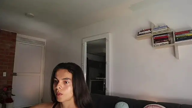  Vahos  online show from 03.17.26