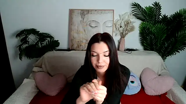 Snapshot of SEXY-GODDESabrina chatting on 12.20.24 SEXY-GODDESabrina online show from 12.20.24