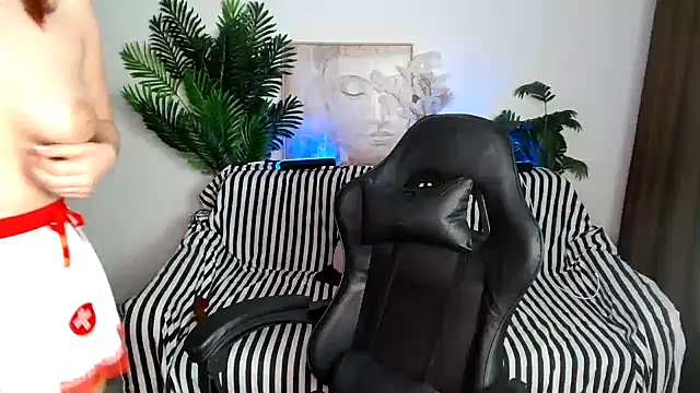 Snapshot of SEXY-GODDESabrina chatting on 03.07.25 SEXY-GODDESabrina online show from 03.07.25