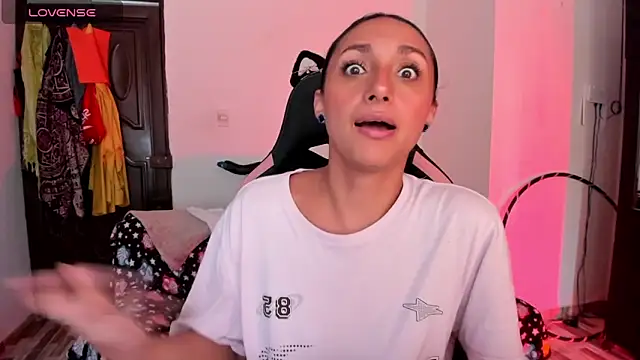 Snapshot of adrena_10 chatting on 02.17.26 adrena 10 online show from 02.17.26