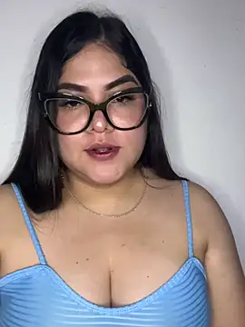 Sofiaa Santos online show from 05.07.26