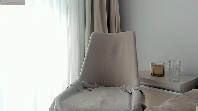 Snapshot of VickyStonee chatting on 05.03.26 VickyStonee online show from 05.03.26