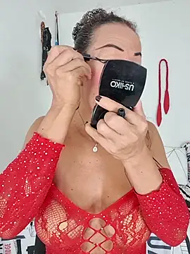 YOURSDEBORA online show from 03.26.26